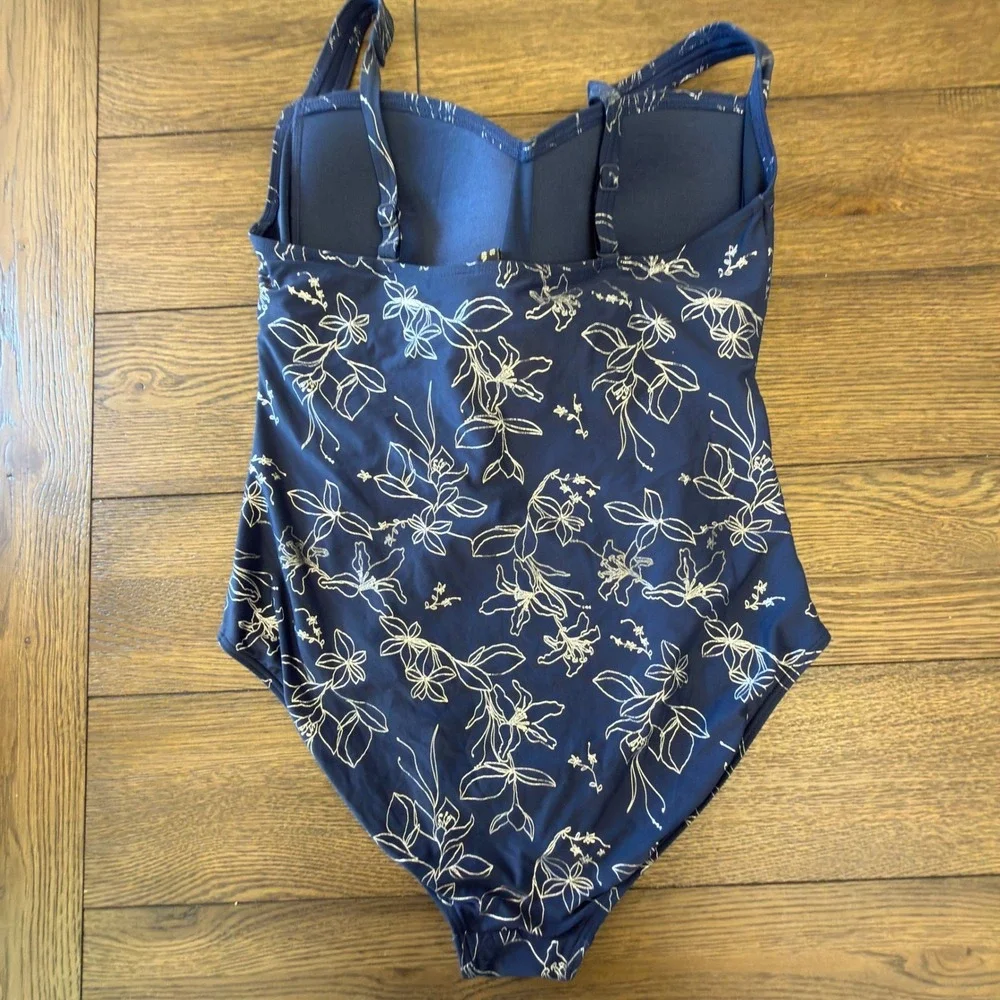 Niptuck Swim niptuck swim